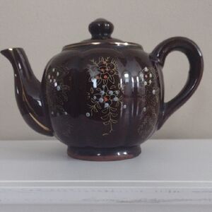 Japanese Redware Teapot Hand Painted Intricate Detailing with Gold Trim 1960's